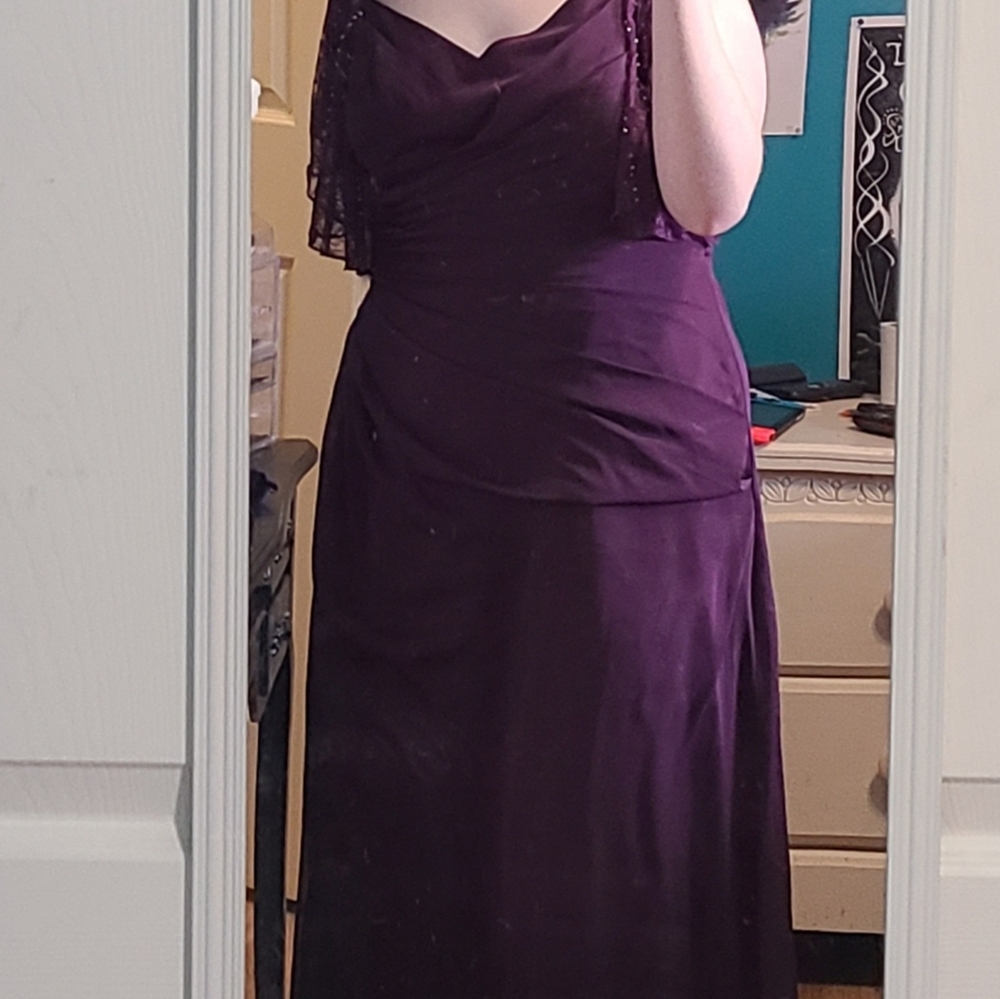 Beautiful vintage style purple prom dress